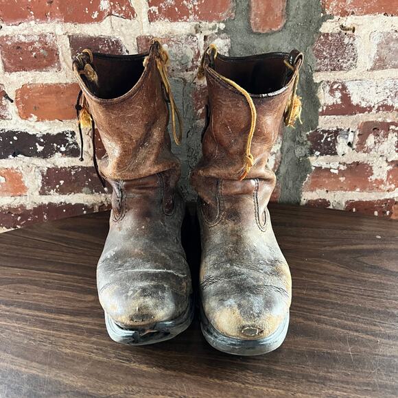 Destroyed Thrashed Men\'s Red Wing Boots Size 8.5 D